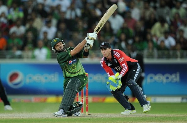 Top 10 six hitters in the cricket history - Cricketkeeda Sports